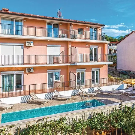 Two-bedroom In بيت للعطل بولا