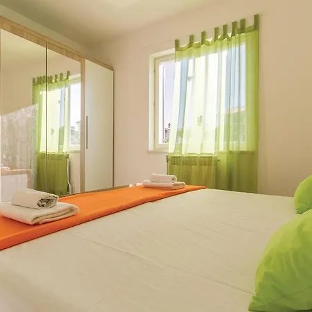 Two-Bedroom Holiday Home In Pula Дом отдыха