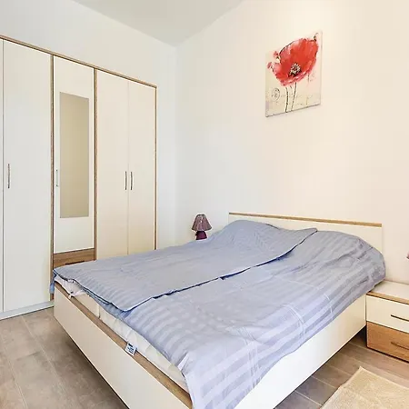 Two-Bedroom Holiday Home In Pula