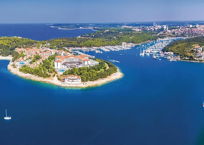 Two-bedroom In 普拉