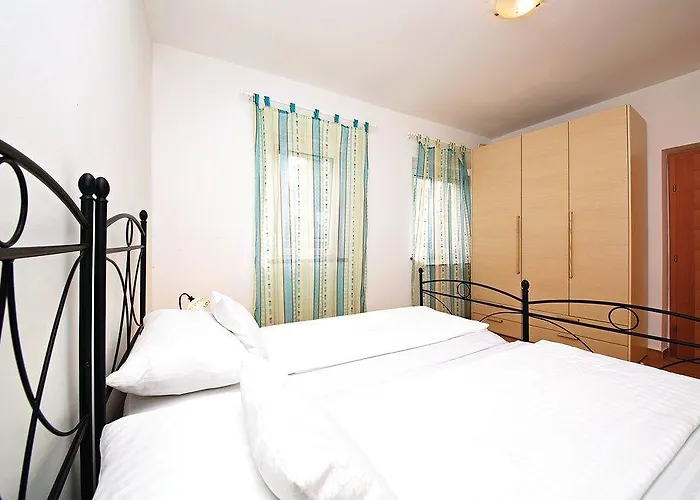 بيت للعطل Two-bedroom In