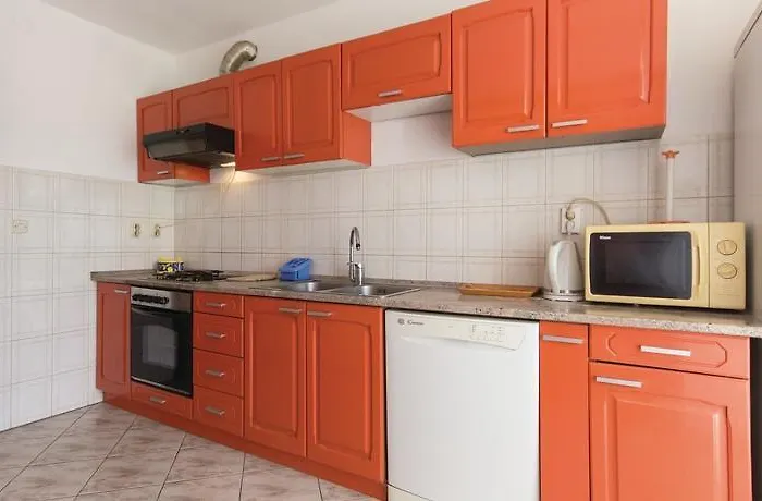 Two-bedroom In בית נופש פולה