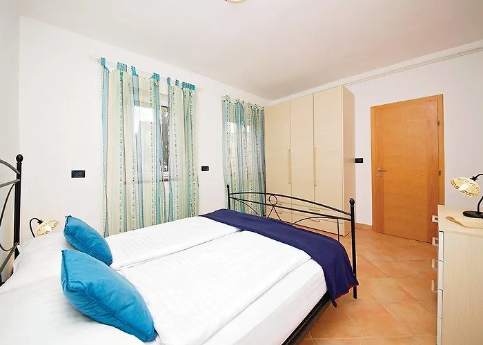 Two-bedroom In *